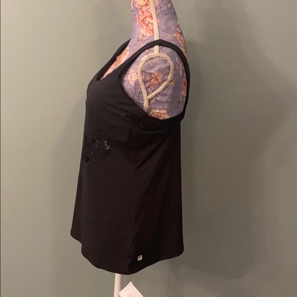 Nwt fabletics medium vega performance tank black - Picture 5 of 6